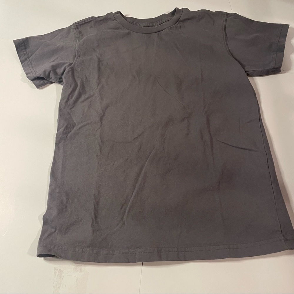 Youth Short Sleeve Gray T Shirt Size Medium Retrofit